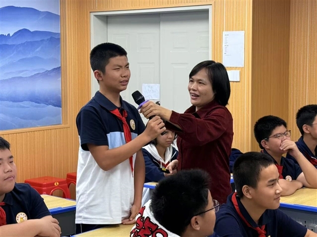 防艾知识进校园，守护青春助成长——泉州市明新华侨中学开展防艾专题讲座